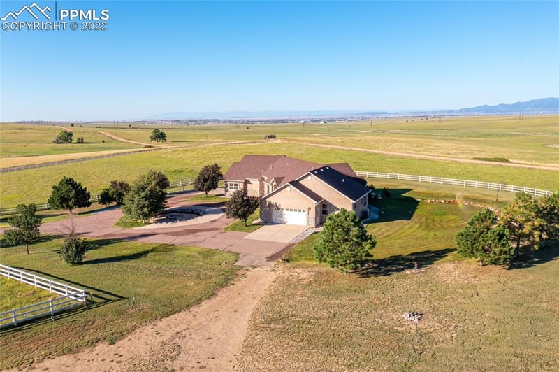 3875 Hammer Ranch Rd, Colorado Springs, CO 80929