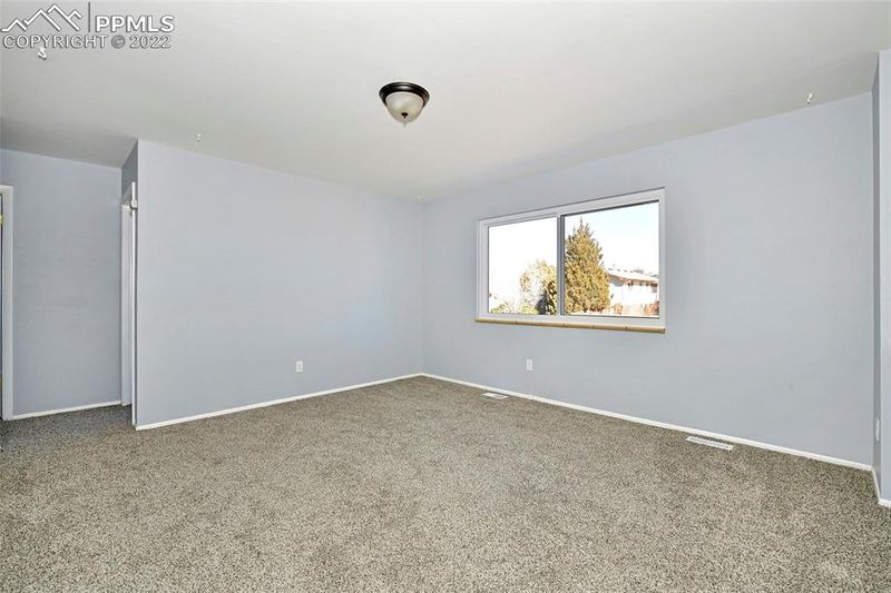 388 Harvard St, Colorado Springs, CO 80911