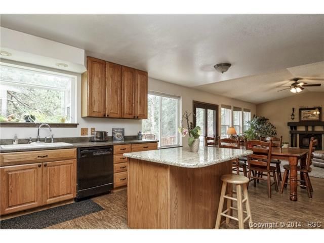 3885 Highview Dr, Colorado Springs, CO 80908
