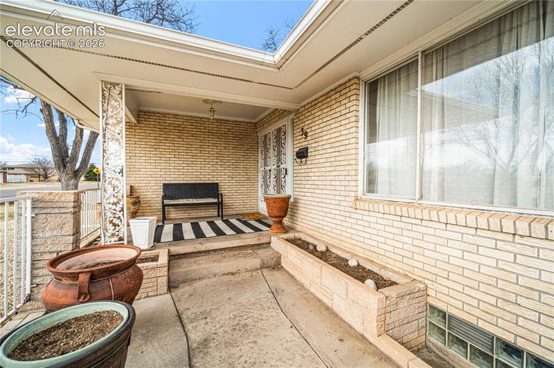 39 Dartmouth Ave, Pueblo, CO 81005