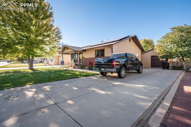 39 Duke St, Pueblo, CO 81005
