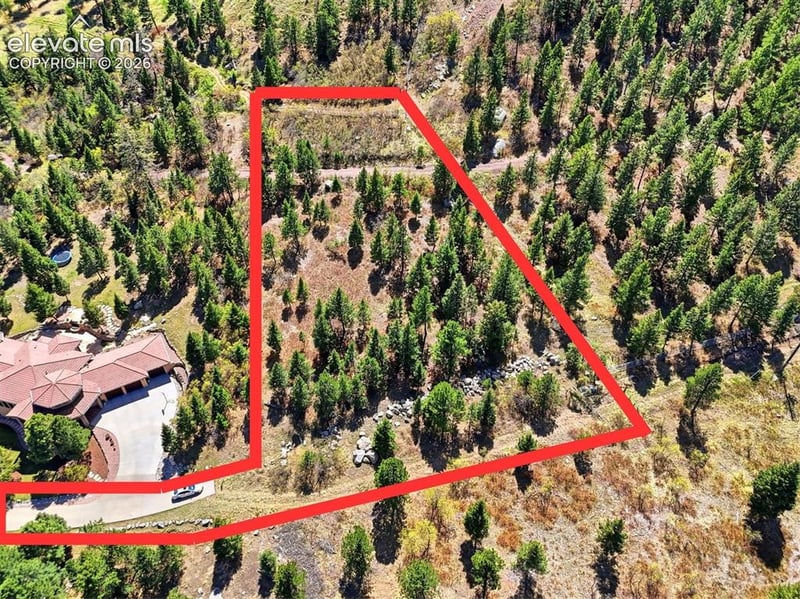 390 Irvington Ct, Colorado Springs, CO 80906