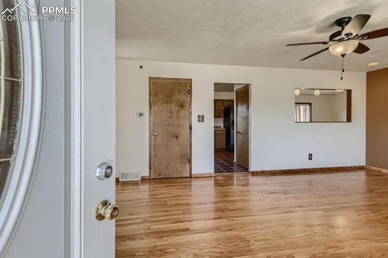 3904 Somerset St, Colorado Springs, CO 80907