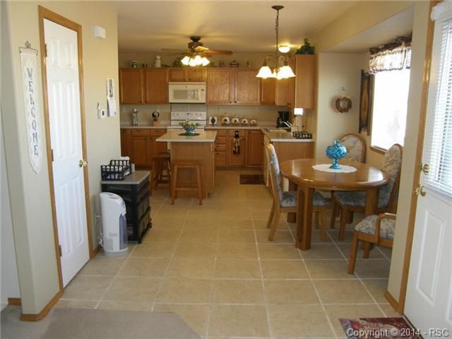 3905 Roan Dr, Colorado Springs, CO 80922