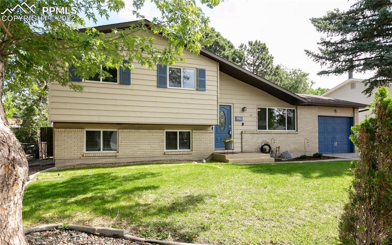 3906 Encino St, Colorado Springs, CO 80918