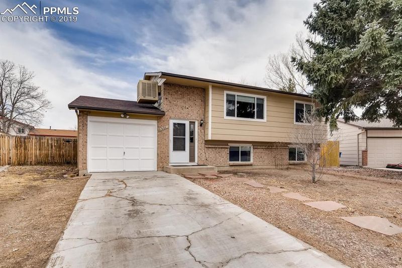 3907 Fetlock Cir, Colorado Springs, CO 80918