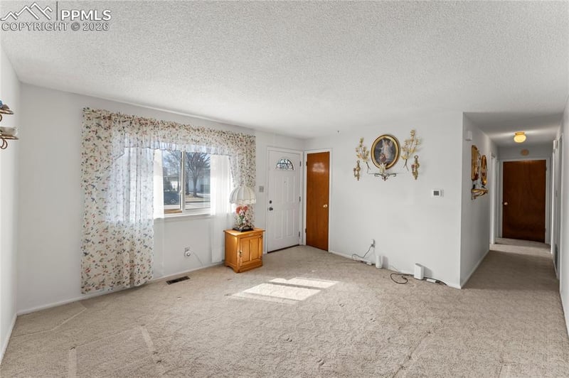 3908 Shelley Ave, Colorado Springs, CO 80910