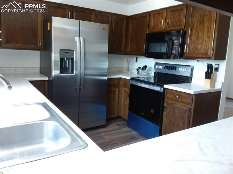 3910 Allgood Dr, Colorado Springs, CO 80911