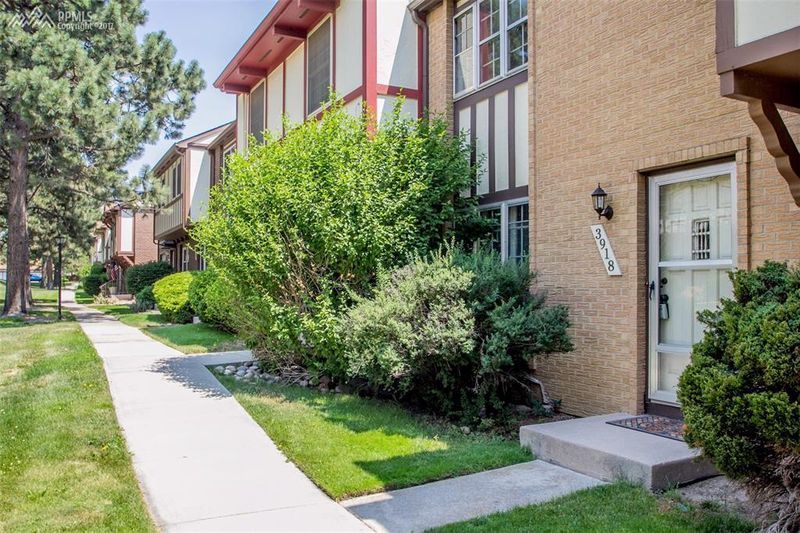 3918 Constitution Ave, Colorado Springs, CO 80909