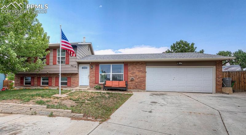 3918 N Ruskin Pl, Colorado Springs, CO 80910
