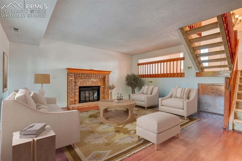 3925 Zurich Dr, Colorado Springs, CO 80920