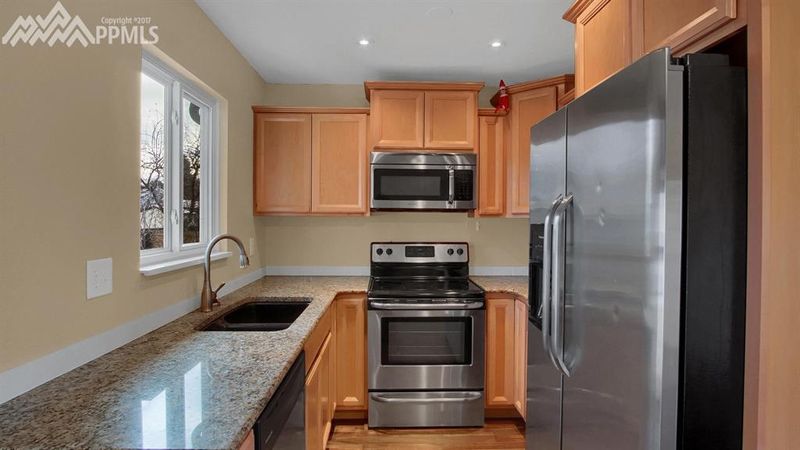 3927 Fetlock Cir, Colorado Springs, CO 80918