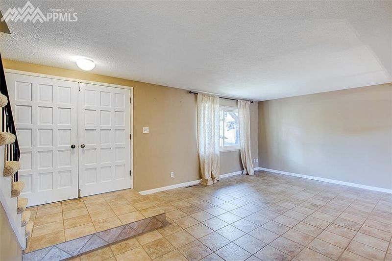 3928 Constitution Ave, Colorado Springs, CO 80909
