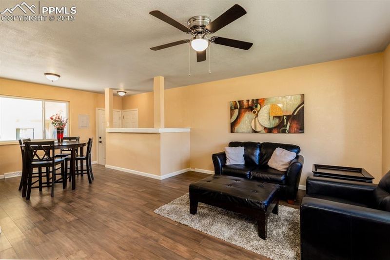 3928 Fairfield Ln, Pueblo, CO 81005