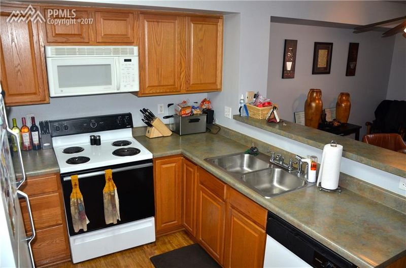 3936 Aspen Leaf Point, Colorado Springs, CO 80917