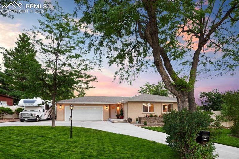 3937 Magnolia St, Colorado Springs, CO 80907