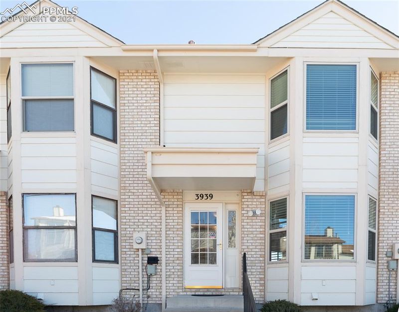 3939 Smoke Tree Dr, Colorado Springs, CO 80920