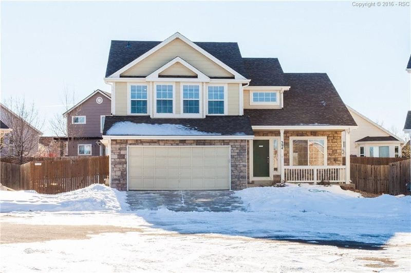 394 Hampstead Ave, Castle Rock, CO 80104