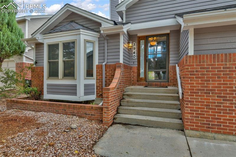 3940 Hickory Hill Dr, Colorado Springs, CO 80906