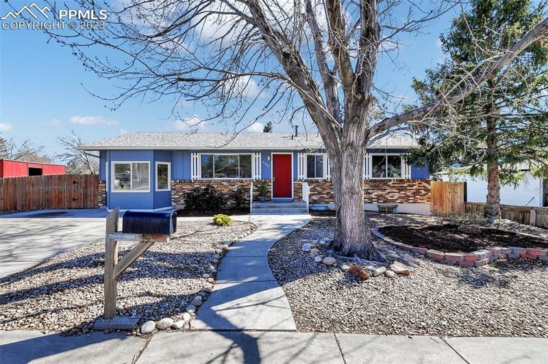 3943 Pearl Dr, Colorado Springs, CO 80918