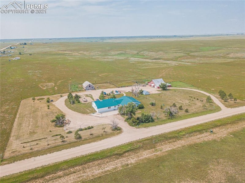 39555 Alford Rd, Ramah, CO 80832