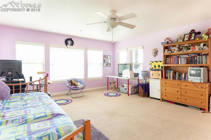 3959 Bell Mountain Dr, Castle Rock, CO 80104