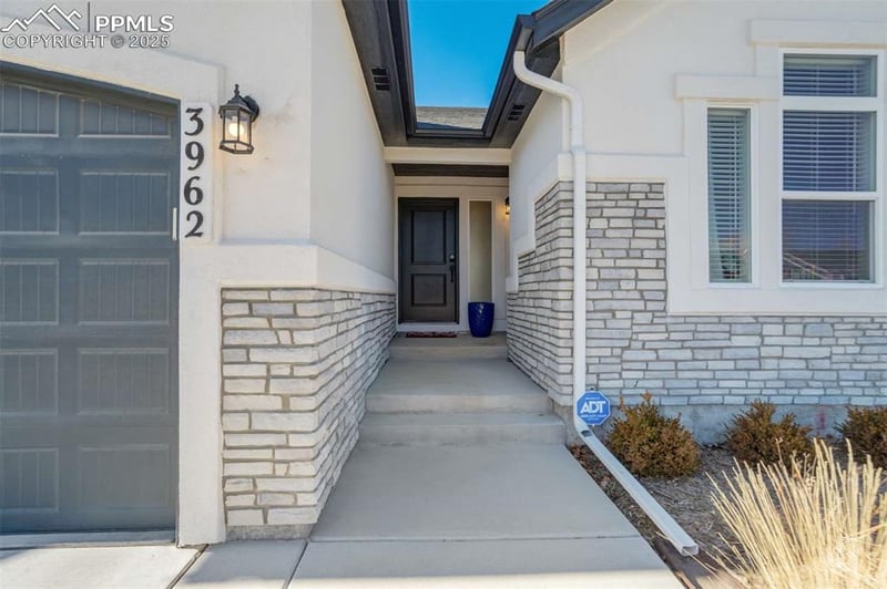 3962 Ivy Hill Dr, Colorado Springs, CO 80922