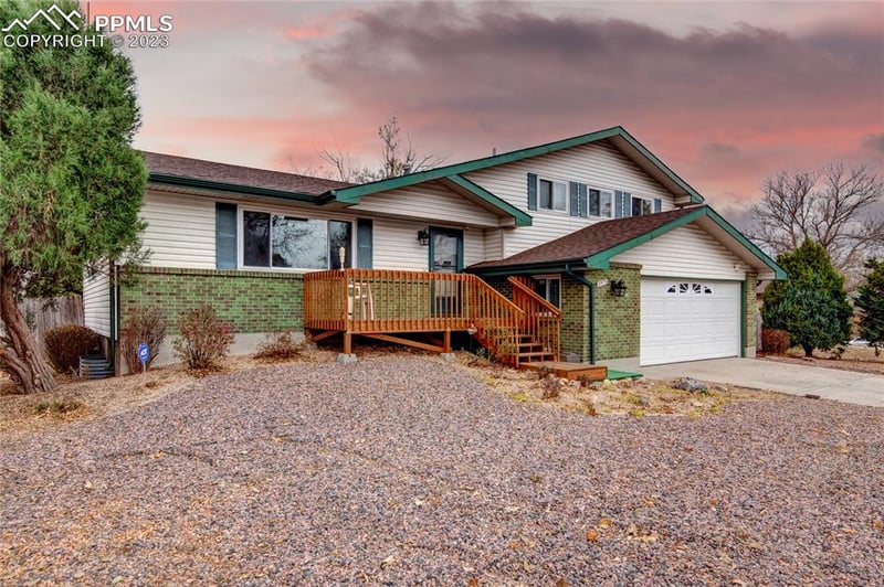 3975 Carefree Cir, Colorado Springs, CO 80917