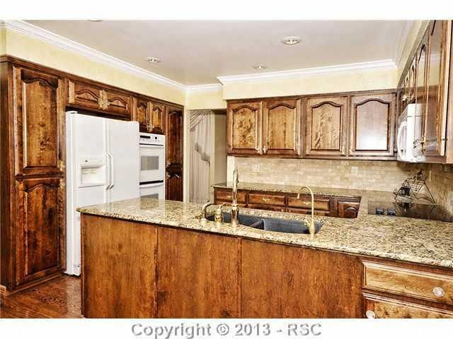 3975 Wakefield Dr, Colorado Springs, CO 80906
