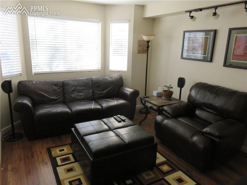3979 Aspen Leaf Point, Colorado Springs, CO 80917