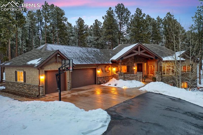 3980 Canopy Ct, Colorado Springs, CO 80908