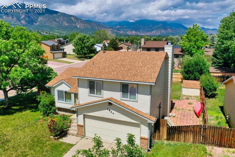 3980 Glenhurst Dr, Colorado Springs, CO 80906
