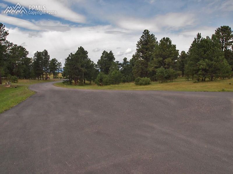 3992 Pine Air Pl, Colorado Springs, CO 80908