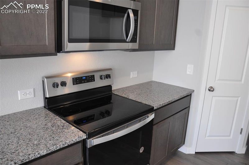 3999 Ivy Hill Dr, Colorado Springs, CO 80922