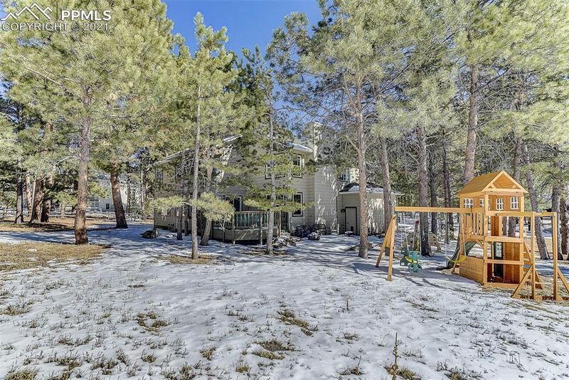 40 Long Bow Cir, Monument, CO 80132