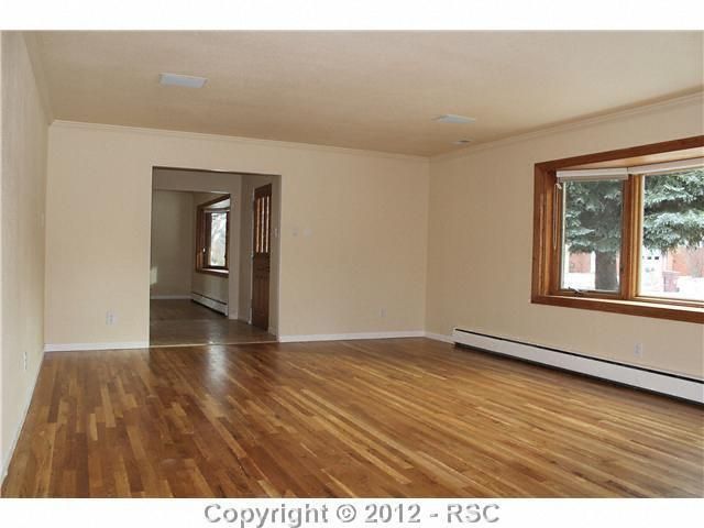 400 Pine Ave, Colorado Springs, CO 80906