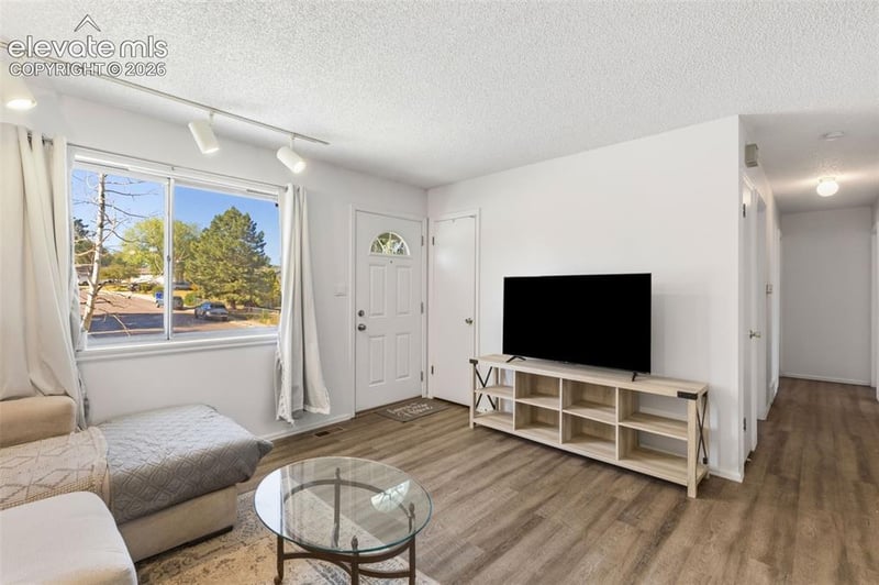 4002 Shelley Ave, Colorado Springs, CO 80910