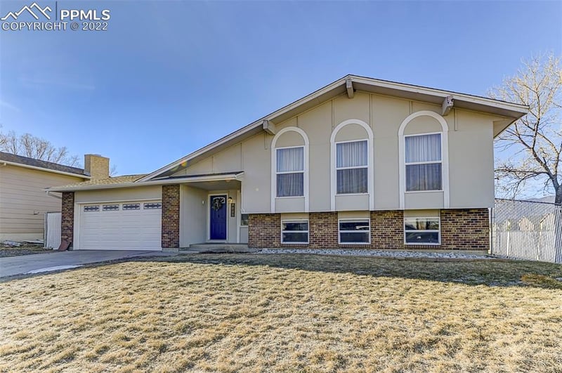 4005 Jet Wing Pl, Colorado Springs, CO 80916