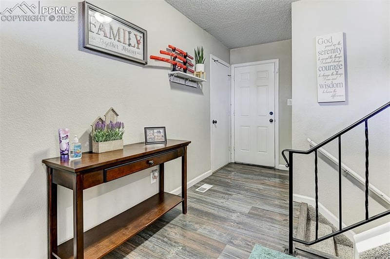 4005 Jet Wing Pl, Colorado Springs, CO 80916