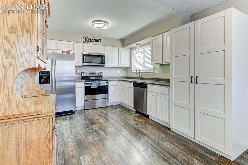 4005 Jet Wing Pl, Colorado Springs, CO 80916