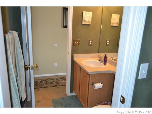 4006 Roan Dr, Colorado Springs, CO 80922
