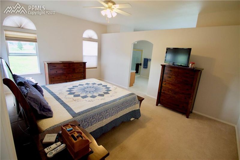 401 Durango Way, Monument, CO 80133