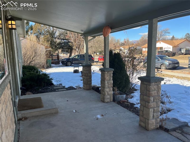 4011 Tennyson Ave, Colorado Springs, CO 80910