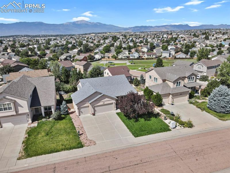 4012 Roan Dr, Colorado Springs, CO 80922