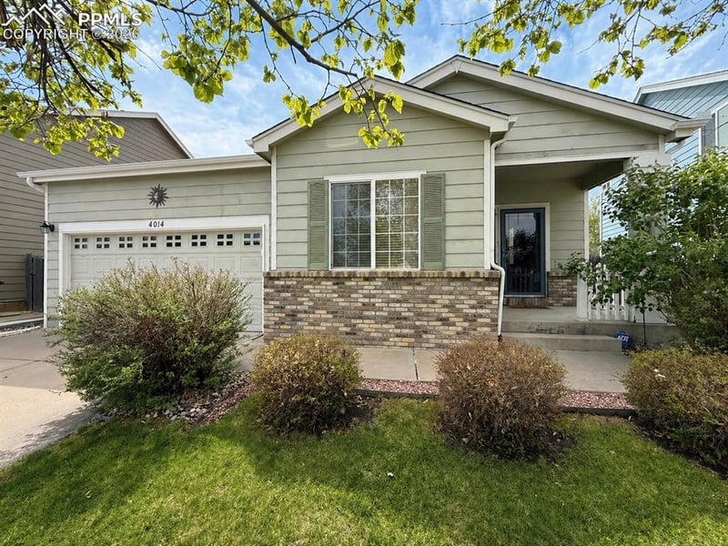 4014 Pioneer Creek Dr, Colorado Springs, CO 80922