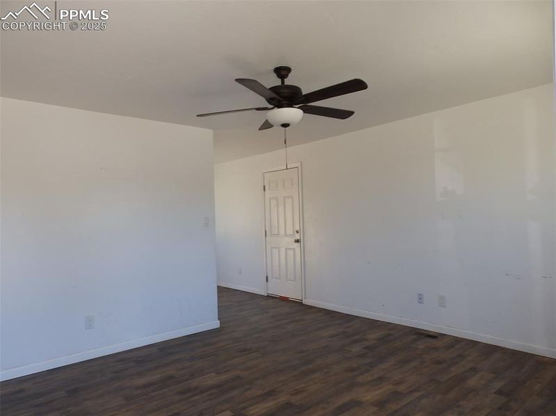 4018 Shelley Ave, Colorado Springs, CO 80910