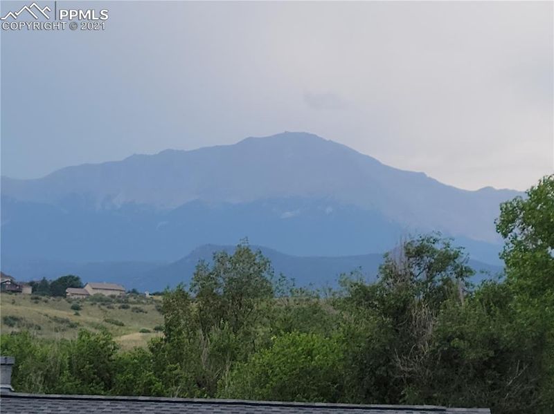 4019 W Darby Cir, Colorado Springs, CO 80907