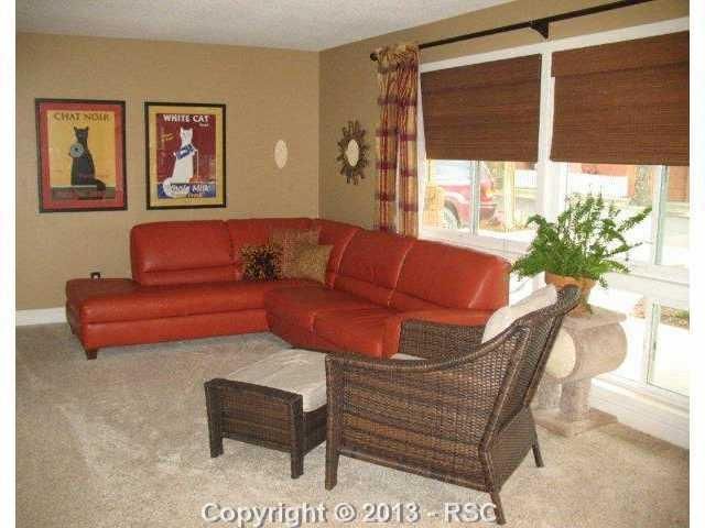 402 E Washington St, Colorado Springs, CO 80907