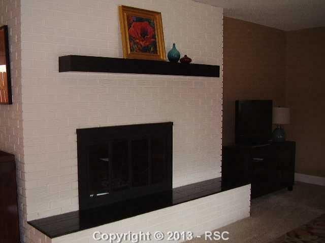 402 E Washington St, Colorado Springs, CO 80907