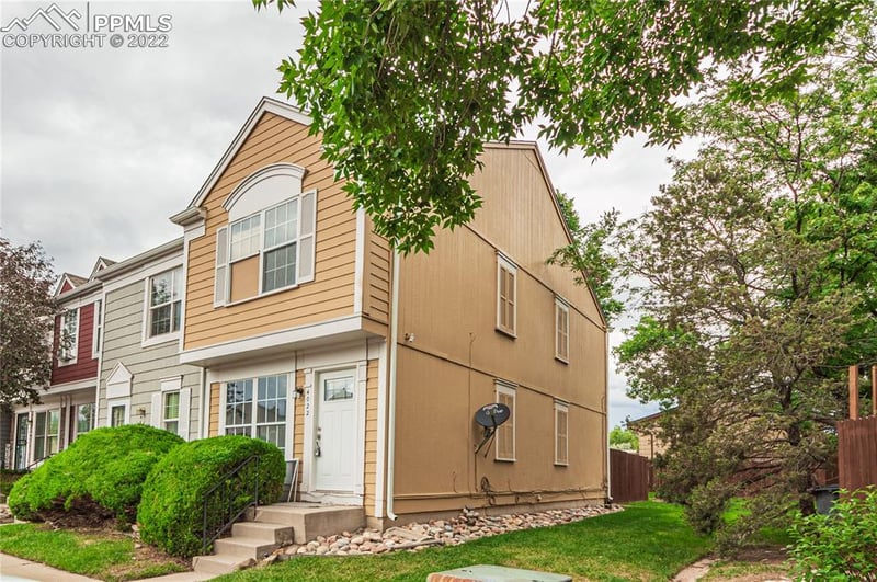 4022 Charleston Dr, Colorado Springs, CO 80916